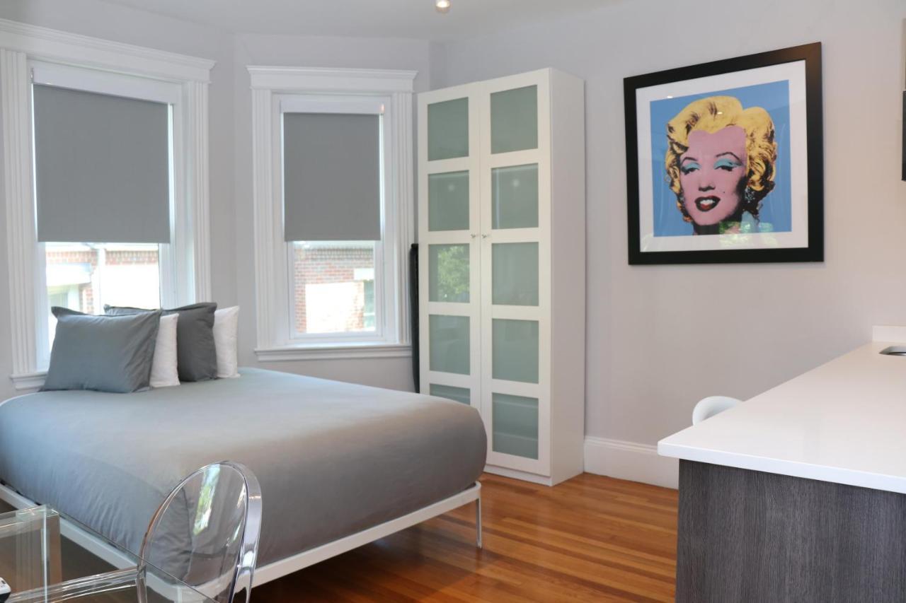 A Stylish Stay W/ A Queen Bed, Heated Floors.. #14 Brookline Exterior foto